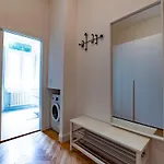 La Finestra Sul Corso, 3*