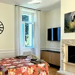 La Finestra Sul Corso, 3*