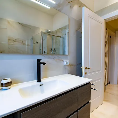 La Finestra Sul Corso, Gorycja