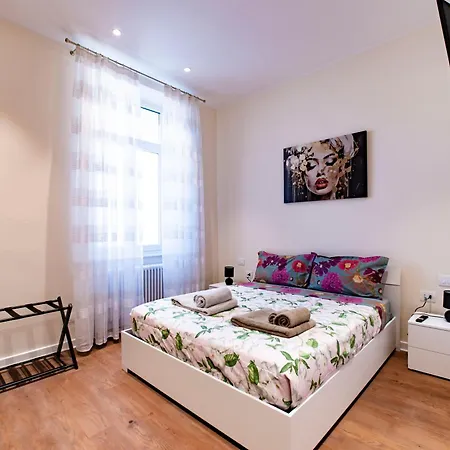 La Finestra Sul Corso, 4* Gorycja