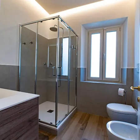 La Finestra Sul Corso, Nocleg ze śniadaniem