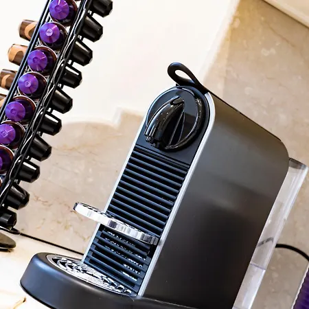 La Finestra Sul Corso, Nocleg ze śniadaniem 4*